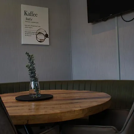 Aurora بيت للعطل Twist